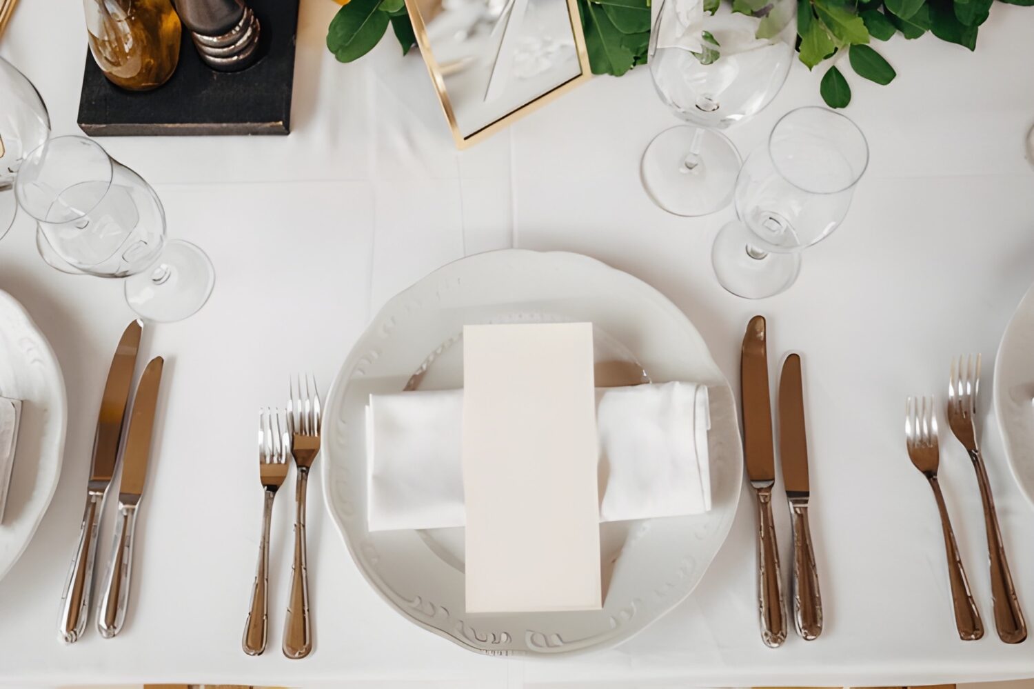 Napkin Etiquette While Dining