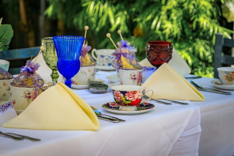 Eco‑Conscious Vintage Tea Party with Paper Napkins